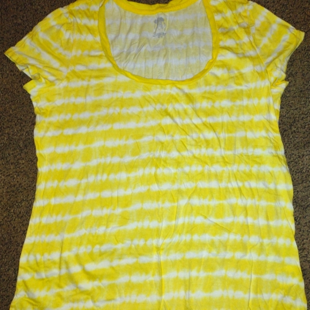 Women's tshirt